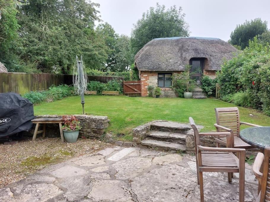 Stable Cottage - Sleeps 6, Near Lulworth Cove دورتشستر المظهر الخارجي الصورة
